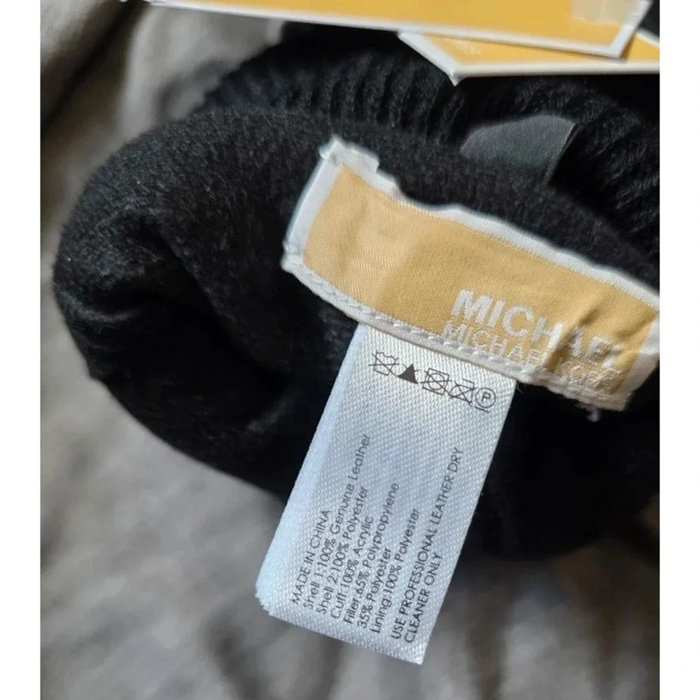 Michael Kors Womens Black Leather Monogram Insulated Touch Tip Gloves Medium NEW